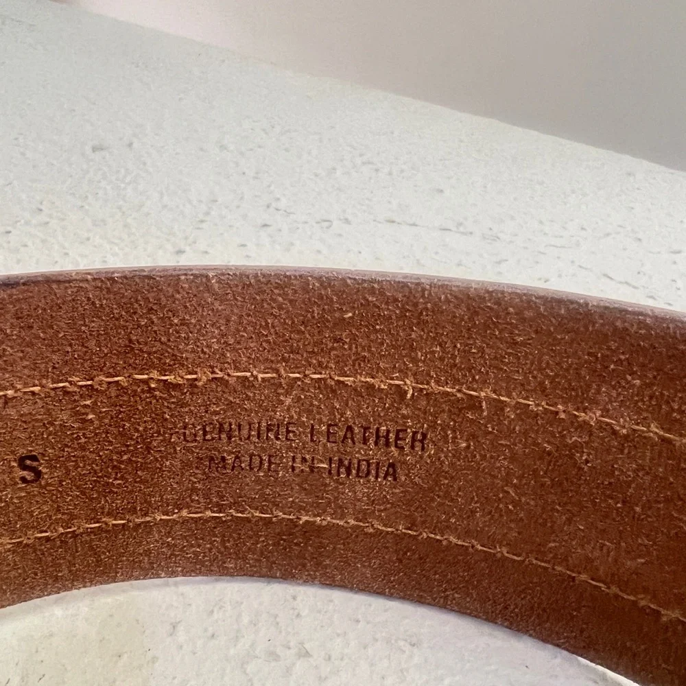 Guess tan leather wide‎ waist snatcher Belt Y2K boho women small retro western